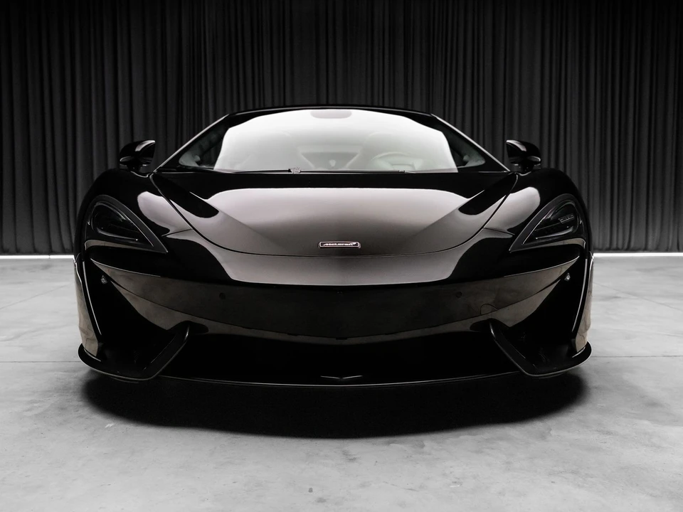 2019 McLaren 570S - Image 19 of 31