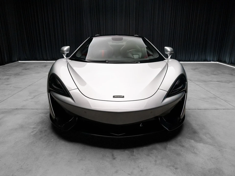 2019 McLaren 570S - Image 10 of 31