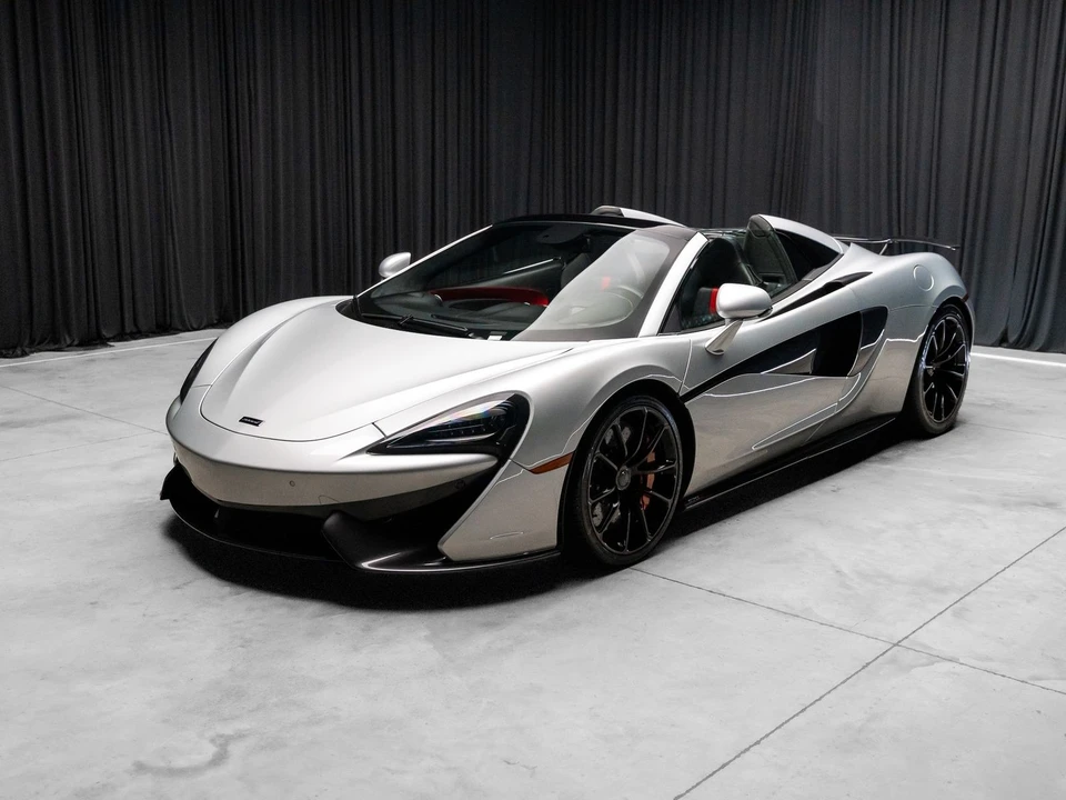 2019 McLaren 570S - Image 20 of 31
