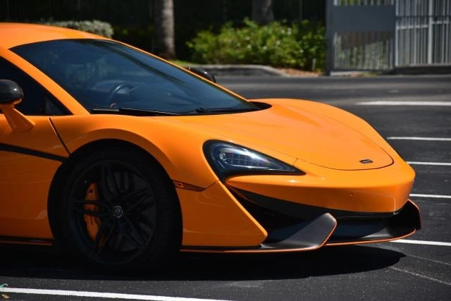 2019 McLaren 570S - Image 9 of 20