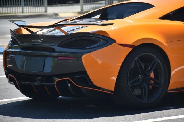 2019 McLaren 570S - Image 11 of 20