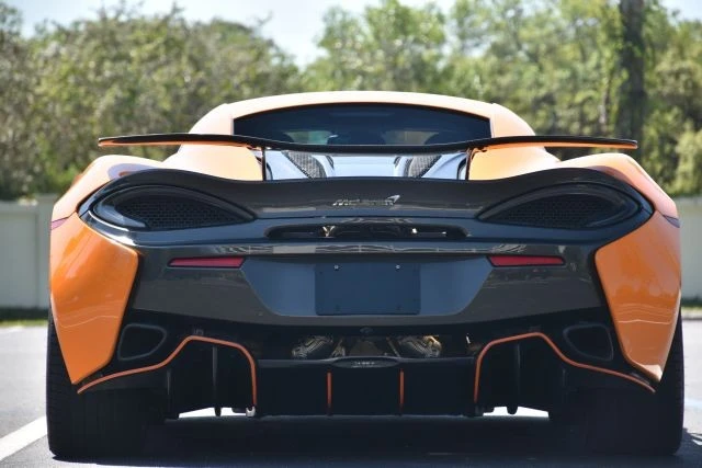 2019 McLaren 570S - Image 8 of 20