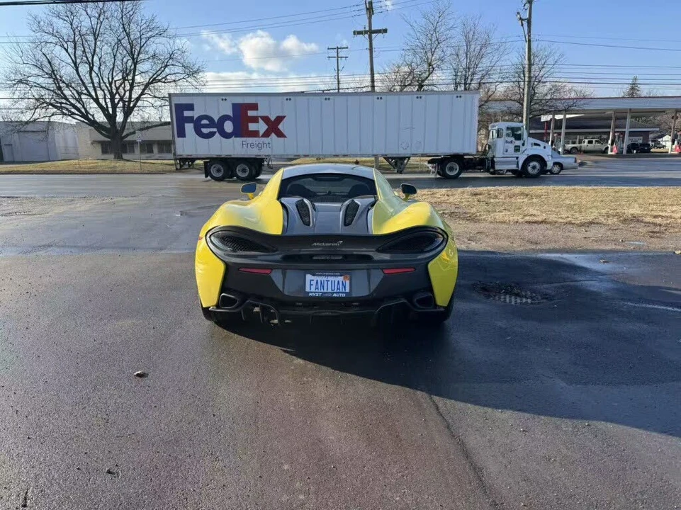 2019 McLaren 570S - Image 4 of 13