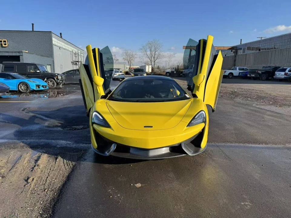 2019 McLaren 570S - Image 9 of 13