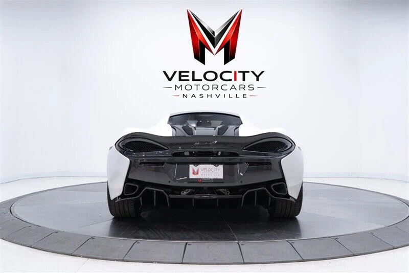2019 McLaren 570S - Image 8 of 31