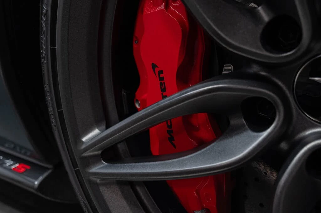 2019 McLaren 570S - Image 29 of 31