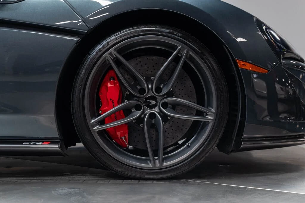 2019 McLaren 570S - Image 28 of 31