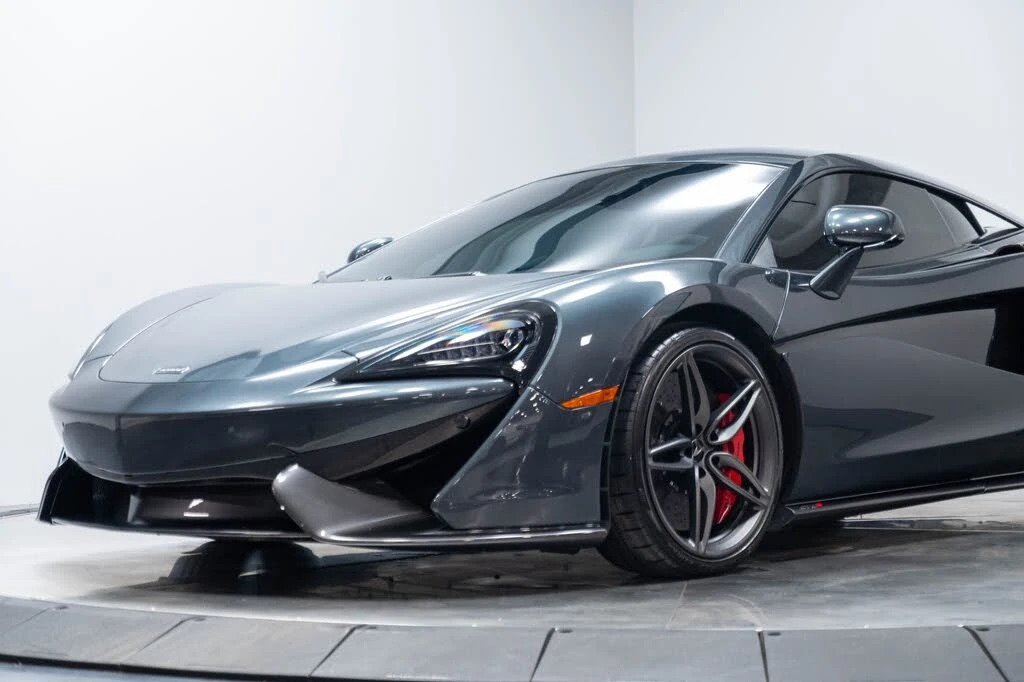 2019 McLaren 570S - Image 5 of 31