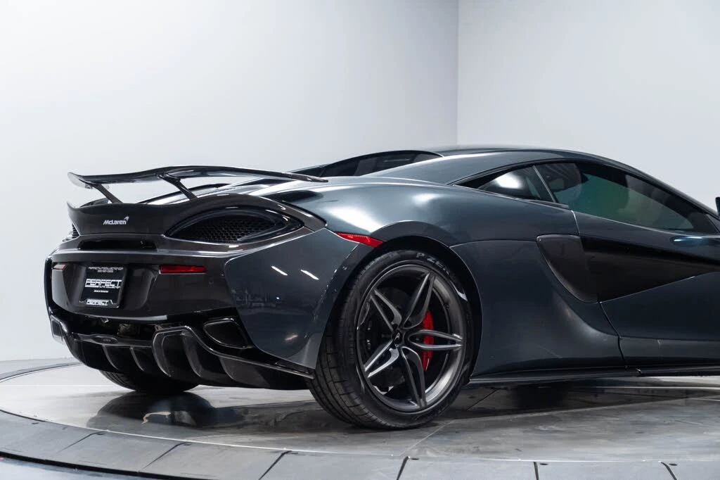 2019 McLaren 570S - Image 21 of 31