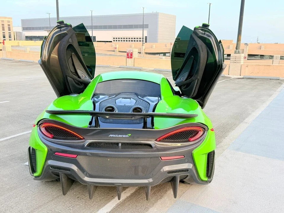 2019 McLaren 570S - Image 24 of 31