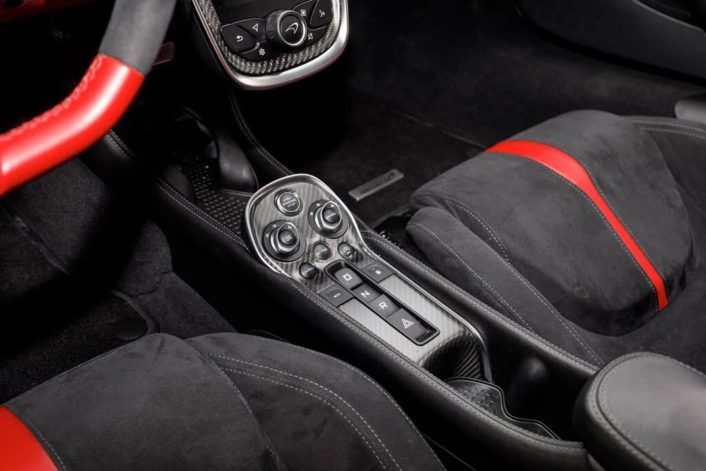 2019 McLaren 570S - Image 24 of 31