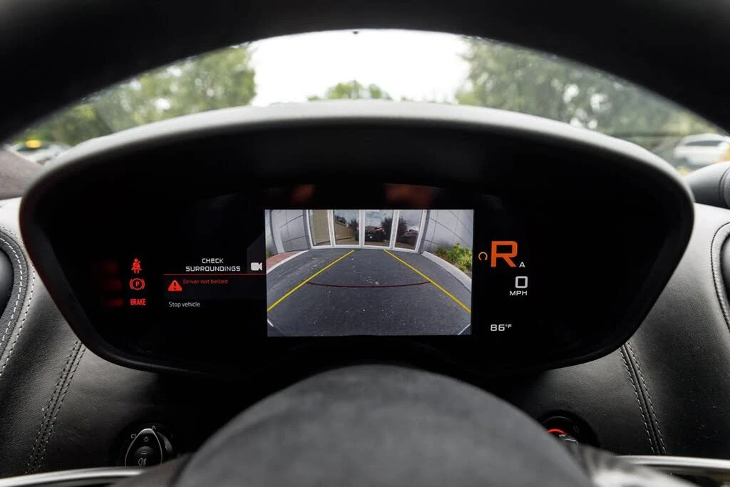 2019 McLaren 570S - Image 18 of 31