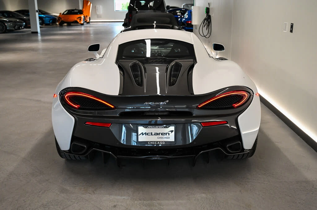 2019 McLaren 570S - Image 10 of 20