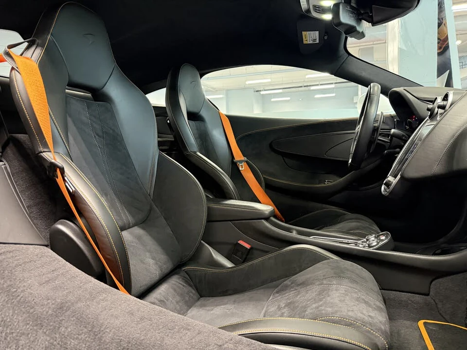 2019 McLaren 570S - Image 19 of 20