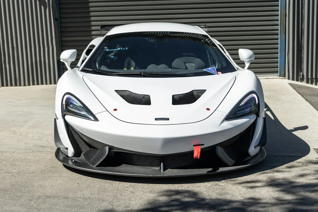 2019 McLaren 570S - Image 10 of 21
