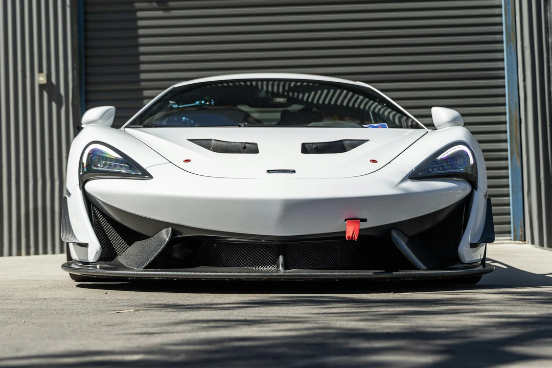 2019 McLaren 570S - Image 2 of 21