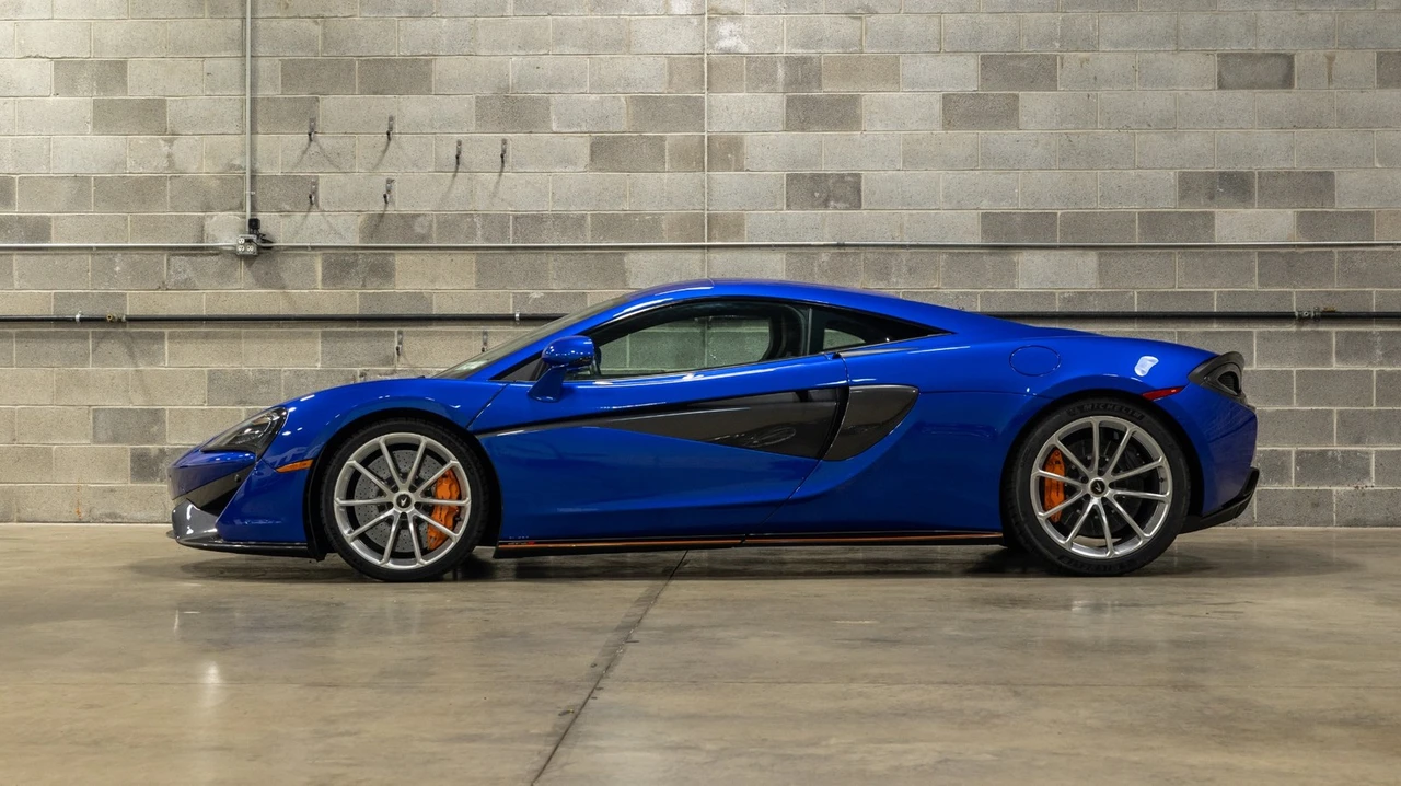 2019 McLaren 570S - Image 6 of 31