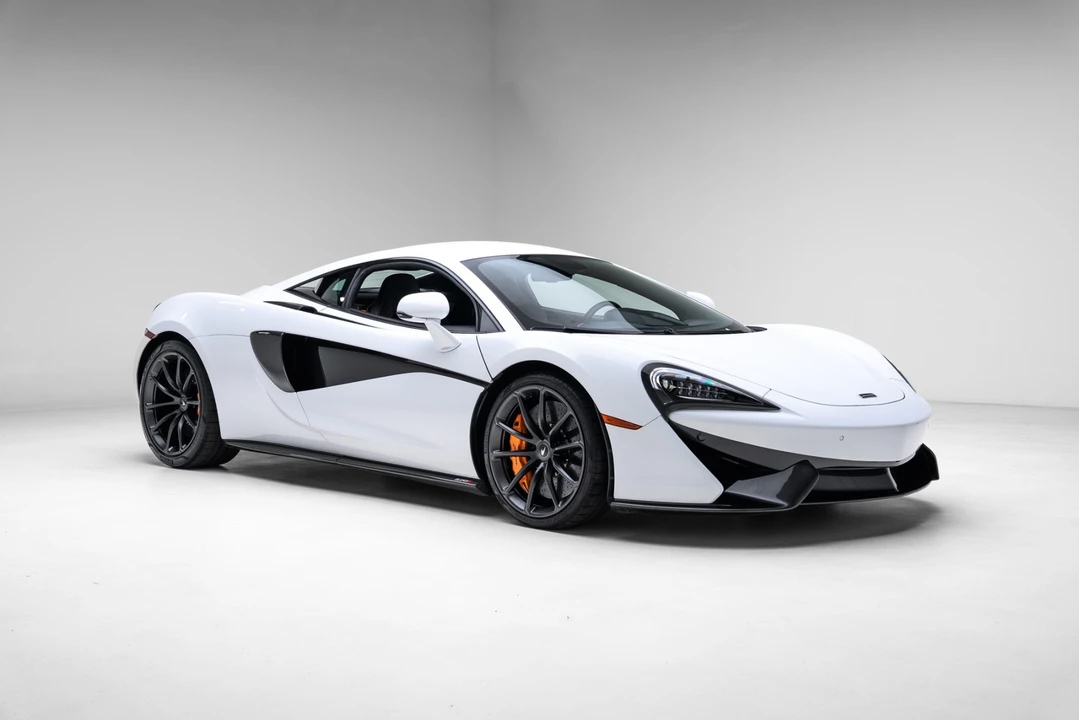 2019 McLaren 570S - Image 14 of 21