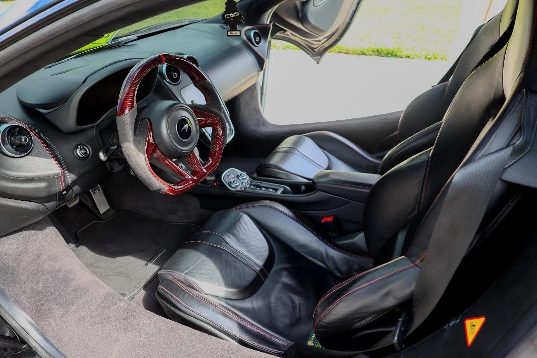 2019 McLaren 570S - Image 10 of 14