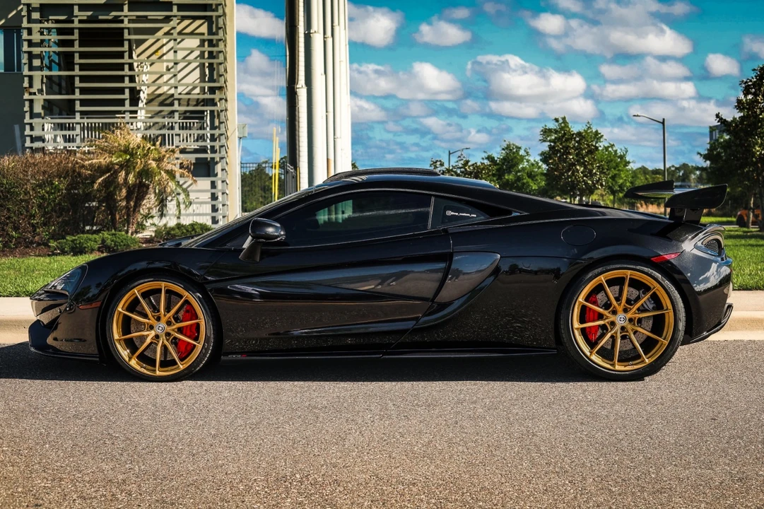 2019 McLaren 570S - Image 4 of 14