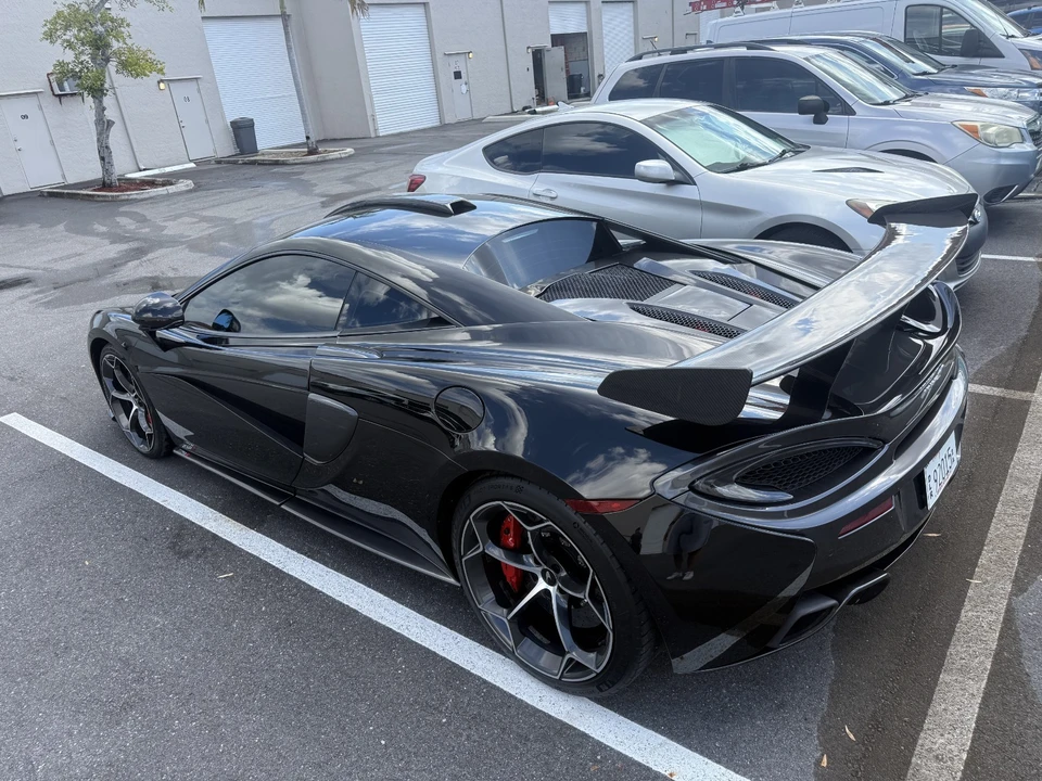 2019 McLaren 570S - Image 6 of 14
