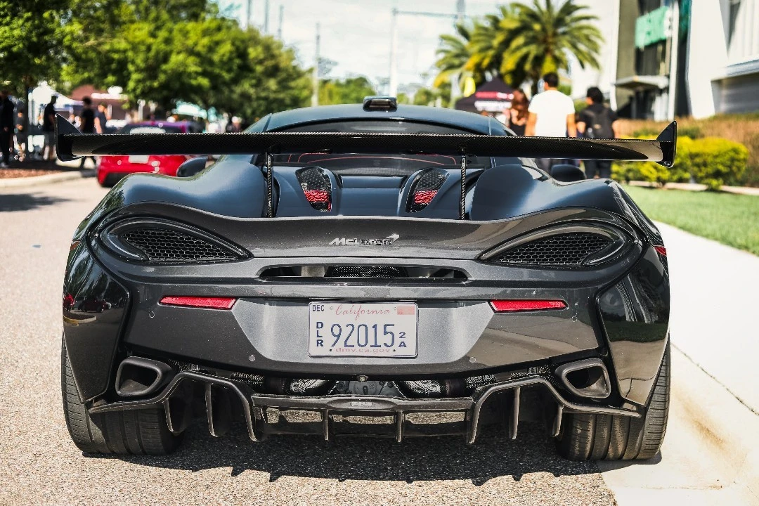 2019 McLaren 570S - Image 13 of 14