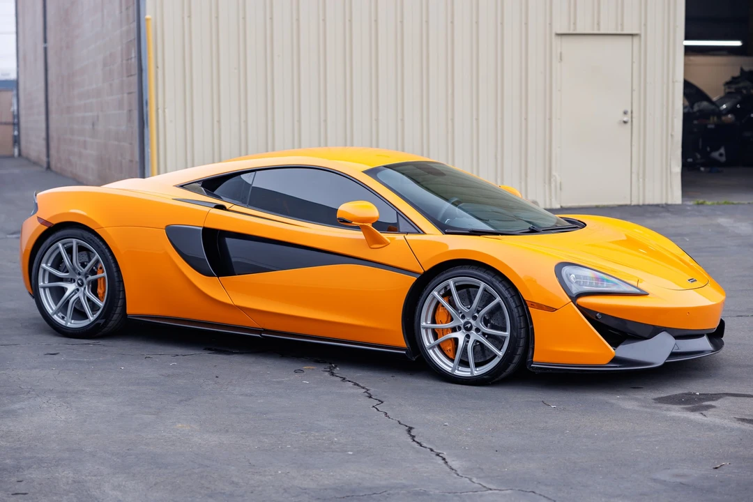 2019 McLaren 570S - Image 7 of 31