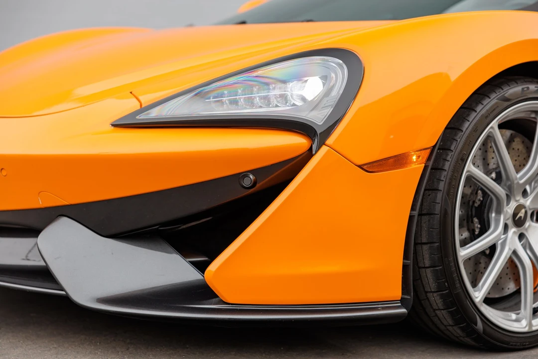 2019 McLaren 570S - Image 15 of 31