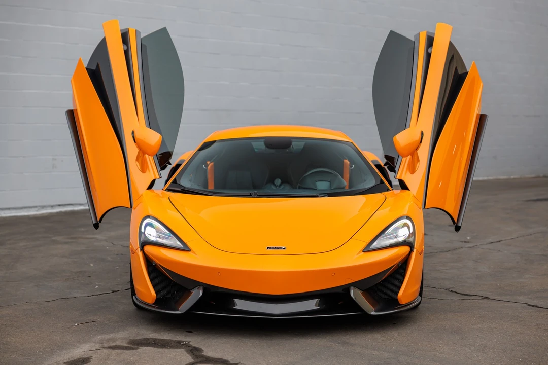 2019 McLaren 570S - Image 11 of 31