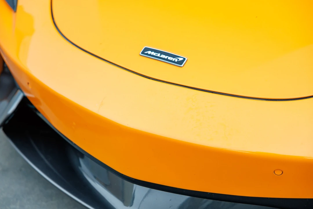 2019 McLaren 570S - Image 20 of 31