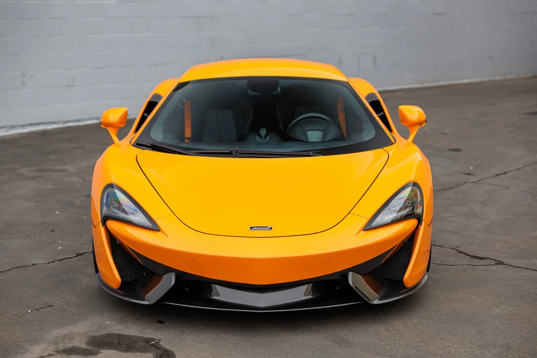 2019 McLaren 570S - Image 8 of 31