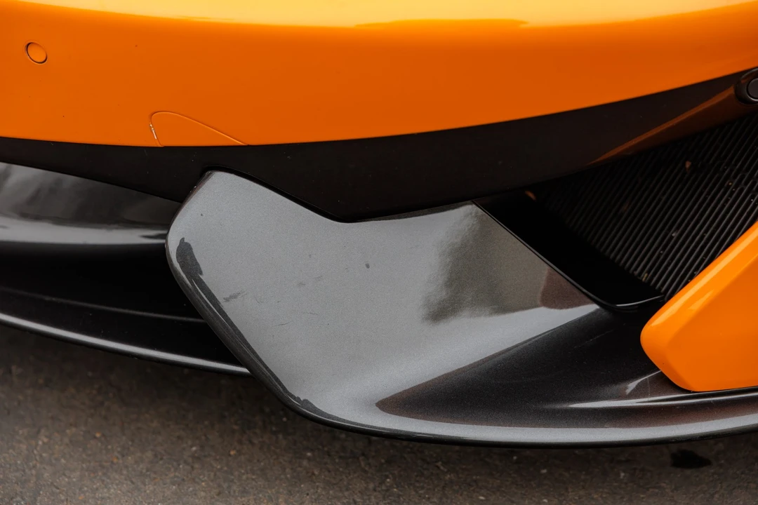 2019 McLaren 570S - Image 18 of 31