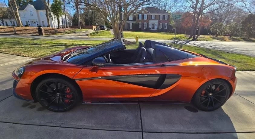 2019 McLaren 570S - Image 14 of 18