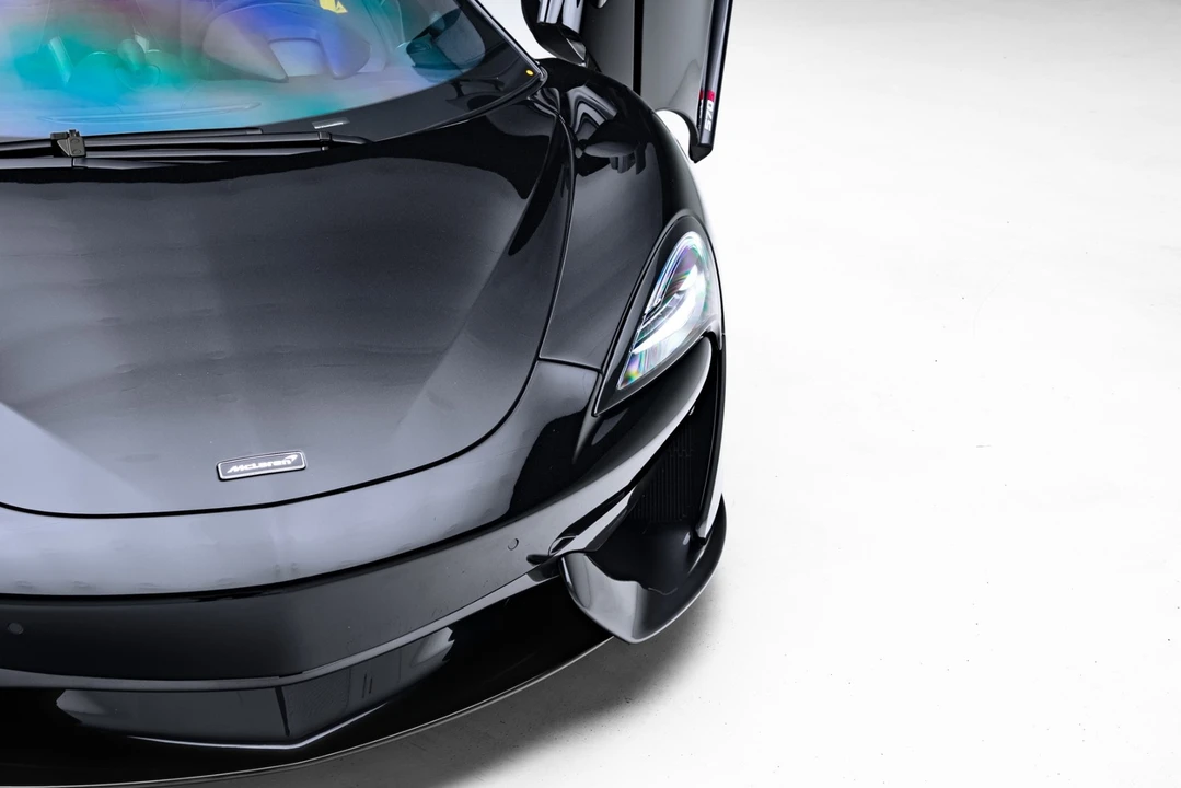 2019 McLaren 570S - Image 11 of 12