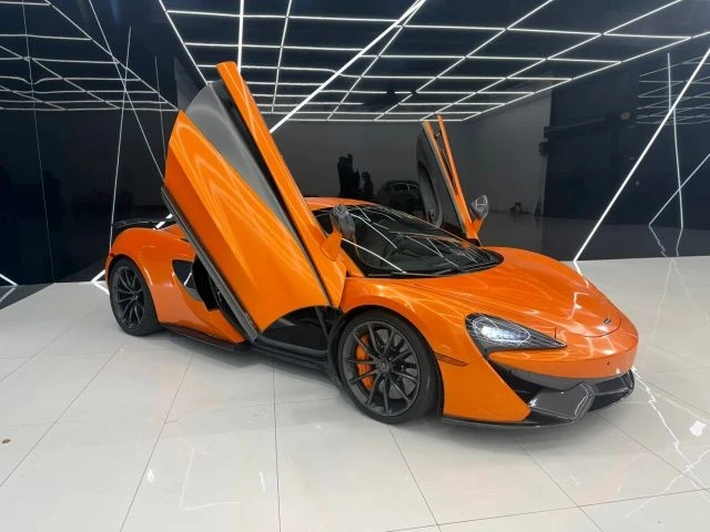2019 McLaren 570S Spider - Image 12 of 17