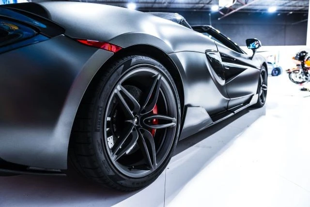 2019 McLaren 570S Spider - Image 15 of 21