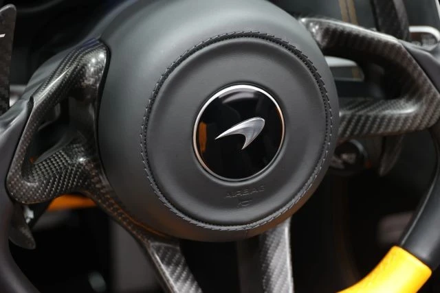 2019 McLaren 570S Spider - Image 27 of 31