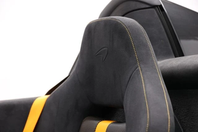 2019 McLaren 570S Spider - Image 16 of 31