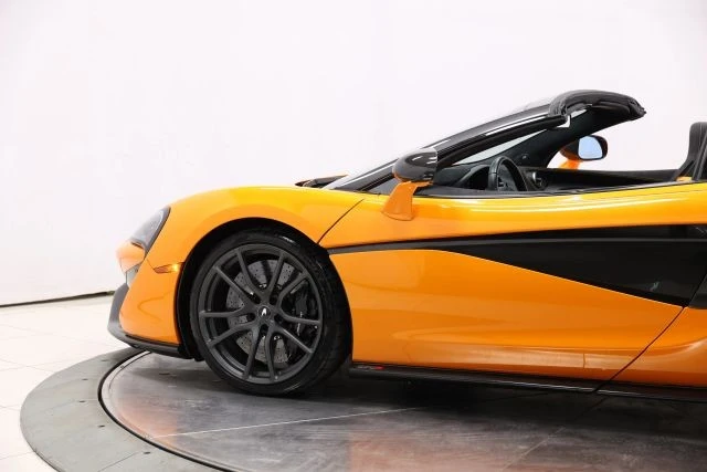 2019 McLaren 570S Spider - Image 8 of 31