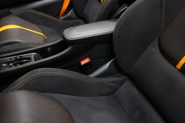 2019 McLaren 570S Spider - Image 20 of 31