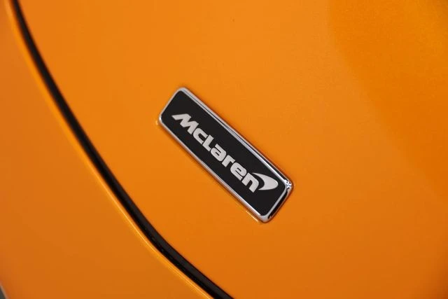 2019 McLaren 570S Spider - Image 7 of 31