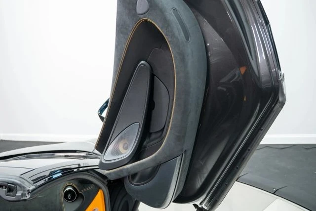 2019 McLaren 570S Spider - Image 31 of 31