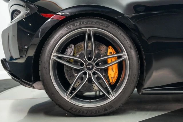 2019 McLaren 570S Spider - Image 29 of 31