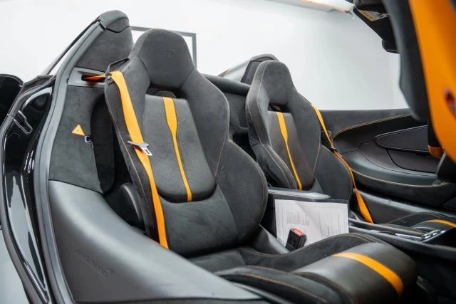 2019 McLaren 570S Spider - Image 30 of 31