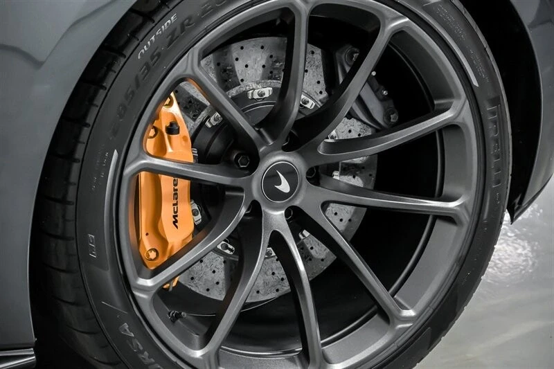 2019 McLaren 570S Spider - Image 19 of 21