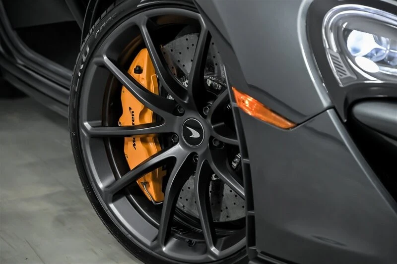 2019 McLaren 570S Spider - Image 4 of 21