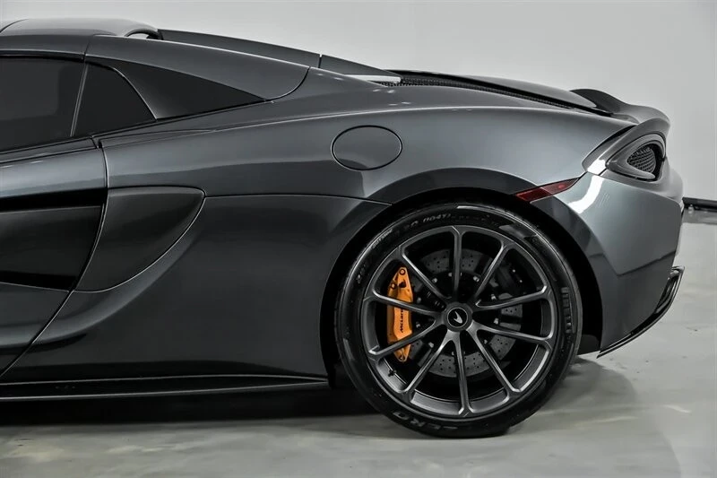 2019 McLaren 570S Spider - Image 9 of 12