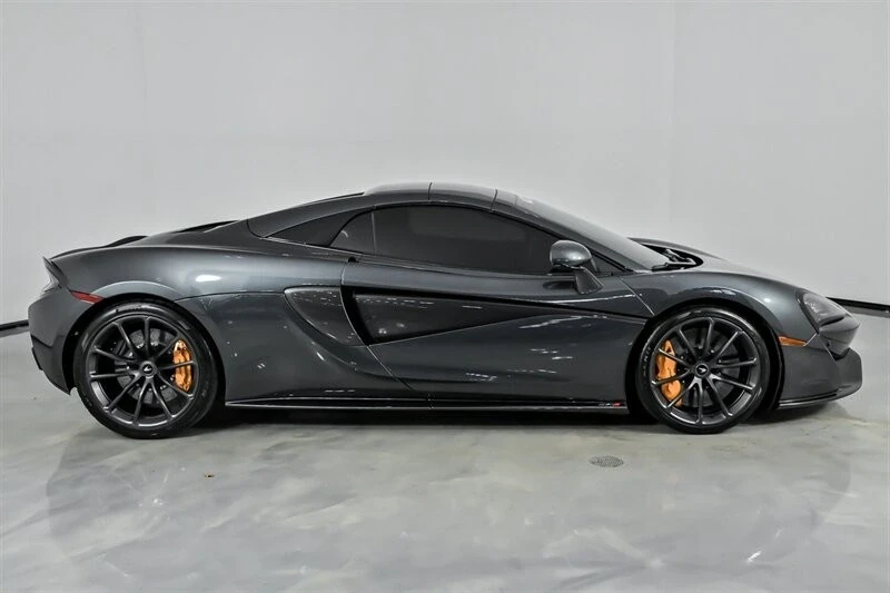 2019 McLaren 570S Spider - Image 14 of 21