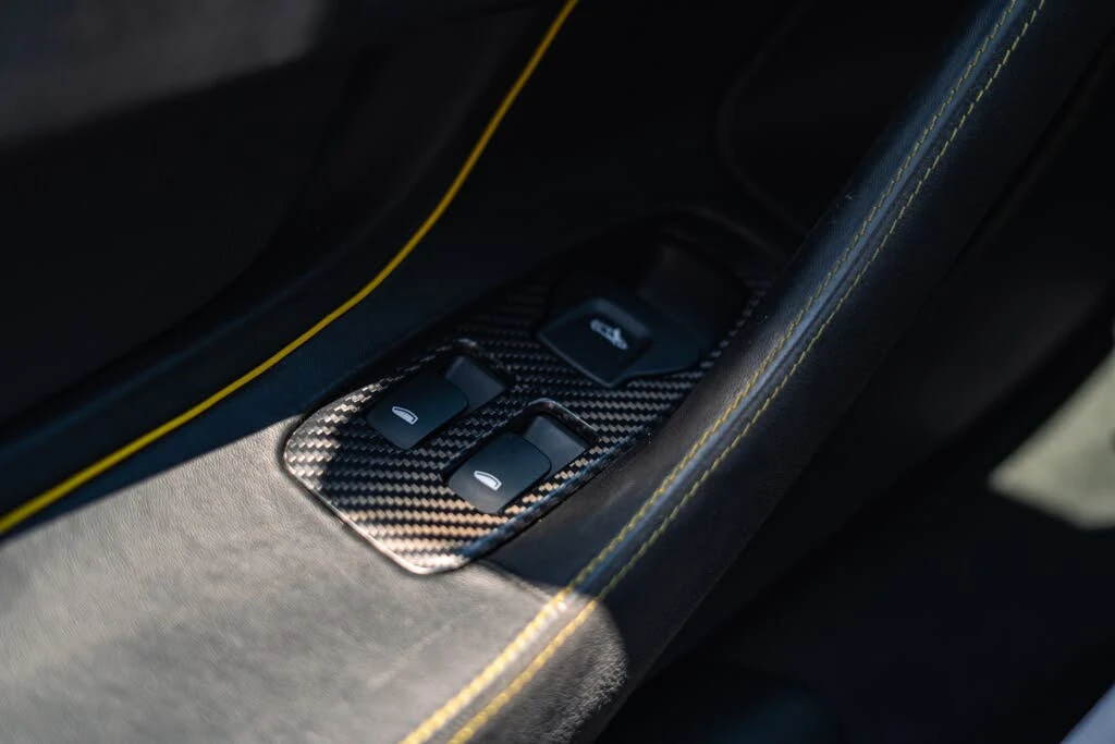 2019 McLaren 570S Spider - Image 11 of 31