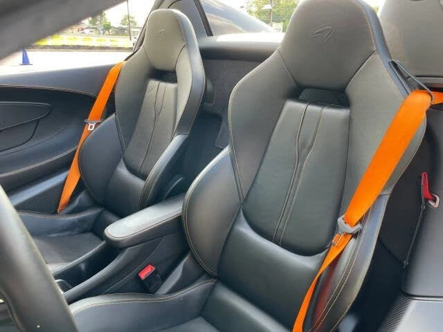 2019 McLaren 570S Spider - Image 26 of 31